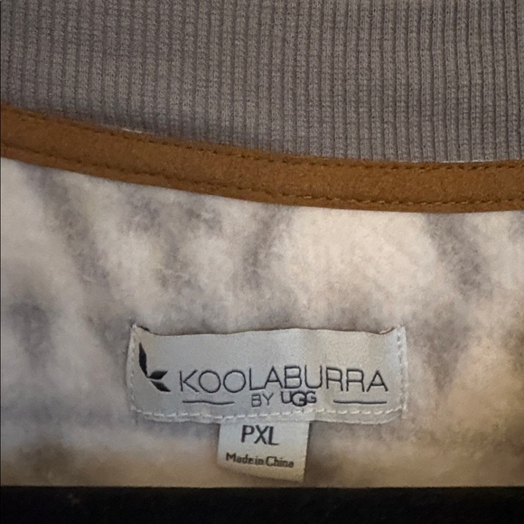 Koolaburra by Ugg Sweater - Picture 2 of 3